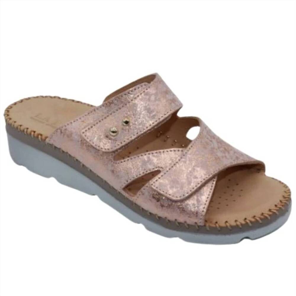 NEW LAPLUME women's sunny flat sandals in peach metallic